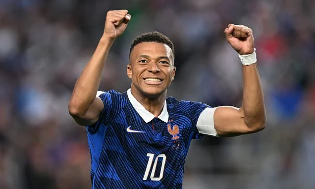 France Dominates Iraq in World Cup Group I Match Amid Long Delay