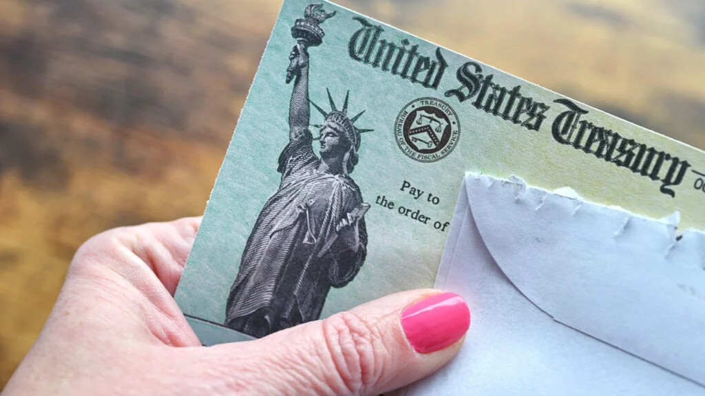 Trump Administration Promises $500 Refund Checks for Select ACA Enrollees Ahead of Midterms