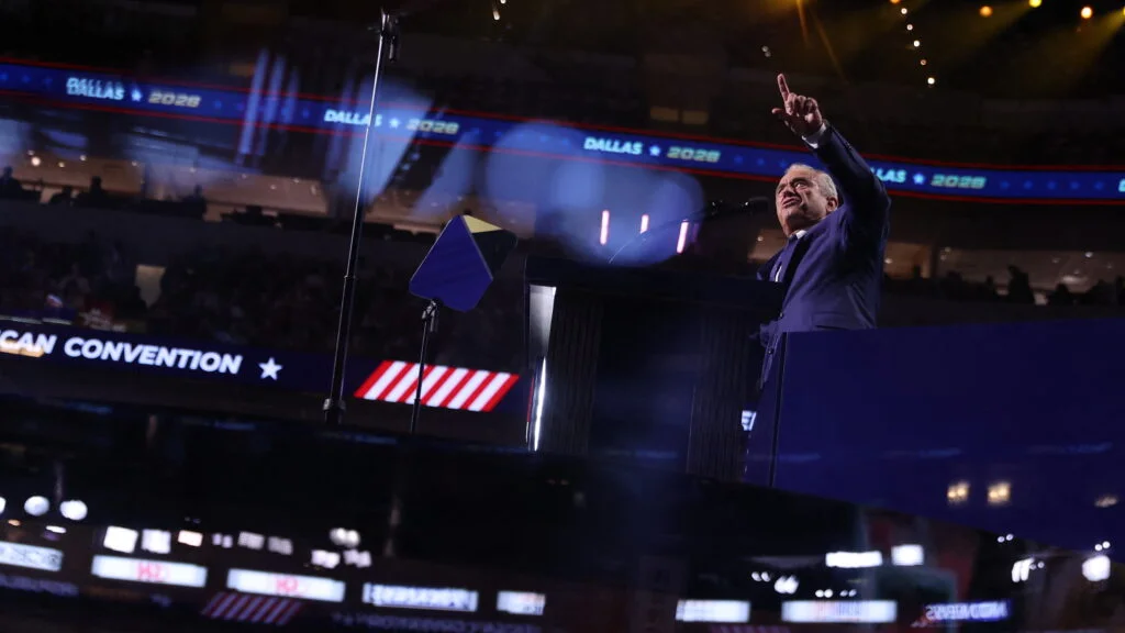 RFK Jr.'s Influence in Iowa: A Potential Shift for Republican Candidates